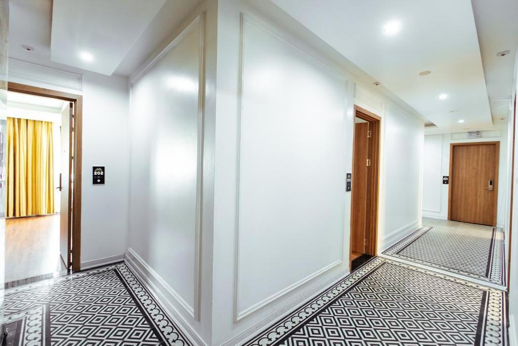 Bai Tho Mountain Hotel Ha Long Exterior foto